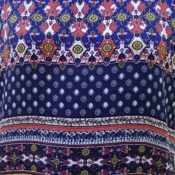 Pink Rose L red navy multi print cut out back top - Picture 6 of 7